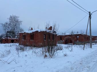 Объекты незавершённого строительства по адресу: Санкт-Петербург, поселок Парголово, Михайловка, Дальневосточная улица, дом 43, литеры А, Б, В, и  земельный участок по адресу: Российская Федерация, Санкт-Петербург, внутригородское муниципальное образование города федерального значения Санкт-Петербурга поселок Парголово, территория Михайловка, Дальневосточная улица, земельный участок 43, находящиеся в государственной собственности Санкт-Петербурга